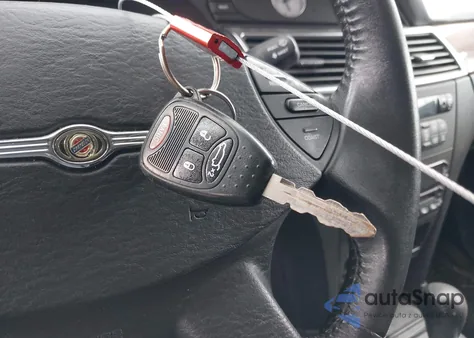 2004 Chrysler Pacifica from USA, damaged, VIN 2C8GF68474R621267